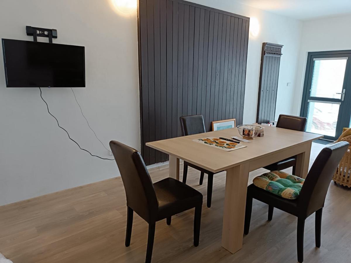Tina Apartments Černá v Pošumaví Dış mekan fotoğraf